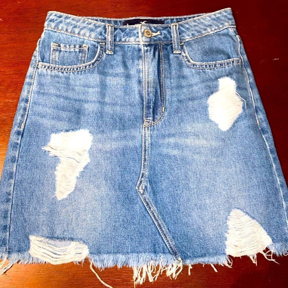 Hollister ultra high rise distressed denim skirt